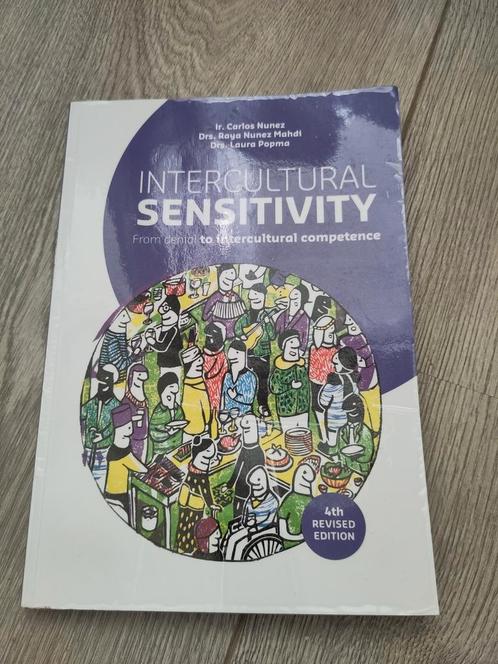 Raya Nunez-Mahdi - Intercultural sensitivity, Boeken, Wetenschap, Zo goed als nieuw, Ophalen of Verzenden