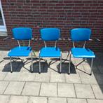 3x Retro blauwe skai stoelen met chroom buizen vintage, Huis en Inrichting, Ophalen, Gebruikt, Drie, Blauw