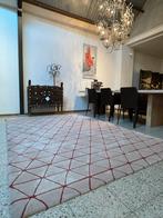 Leolux Girisha Red tapijt 2x 3 m, Huis en Inrichting, Stoffering | Tapijten en Kleden, Rechthoekig, Ophalen