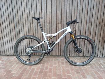 BH Lynx race evo 8.5/Shimano XTR- XT / Fox Float Factory beschikbaar voor biedingen