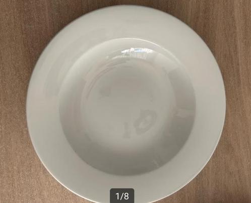 Compleet Churchill borden servies  serie naam profile, Huis en Inrichting, Keuken | Servies, Zo goed als nieuw, Bord(en), Effen