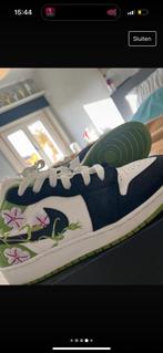 Air Jordan 1 Low Basketball Blossom (GS), Sport en Fitness, Basketbal, Schoenen, Zo goed als nieuw, Ophalen