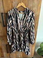 Loavies satijnen jurk met zebraprint, maat M, Ophalen of Verzenden, Zo goed als nieuw, Maat 38/40 (M)