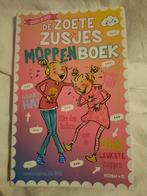 De Zoete Zusjes Moppenboek - Janna & Saar, Boeken, Ophalen of Verzenden, Zo goed als nieuw, Janna & Saar, Sprookjes