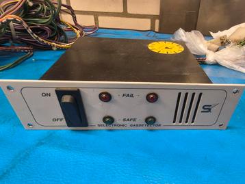 Selectronic gasdetector incl 2 sensoren en kabelboom beschikbaar voor biedingen