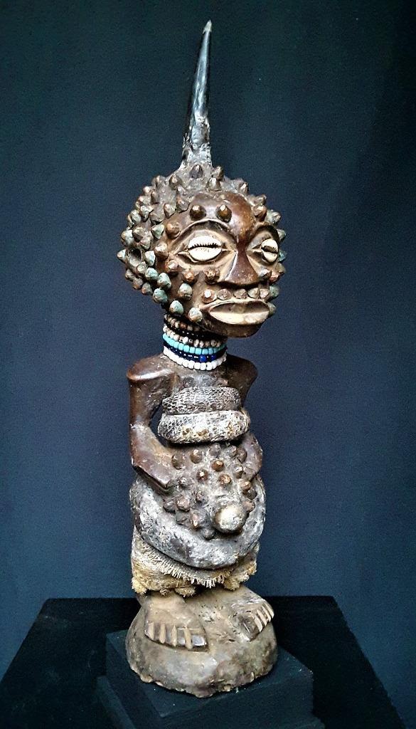 Zeldzaam Nkisi/Nkondi krachtfiguurtje, Antiek en Kunst, Kunst | Niet-Westerse kunst, Ophalen of Verzenden