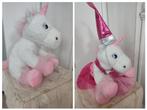 Roze Unicorn pluche knuffel met prinses outfit (zgan), Ophalen of Verzenden, Zo goed als nieuw