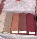 Merrachi Cherry Box, Kleding | Dames, Hoeden en Petten, Verzenden, Nieuw, One size fits all
