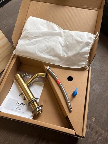 Qisani Fonteinkraan Goud - Nieuw beschikbaar voor biedingen