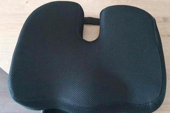 Orthopedisch Zitkussen - Comfort voor Rug & Stuitje, Huis en Inrichting, Bureaustoelen, Zo goed als nieuw, Bureaustoel, Zwart