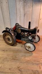 Tractor van oude naaimachine  - metal art - upcycling, B, Gebruikt, C, A