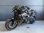 Yamaha MT10 Full Black | Nieuwstaat | 2022 | 8000 km | SC, 4 cilinders, Motorrijbewijs A, Handvatverwarming, Bedrijf