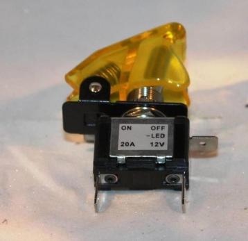 Jet Fighter Schakelaar - Gele Cover | Rood LED beschikbaar voor biedingen