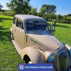 Simca 8 Sedan | 1951 | Route 66 Auctions, Auto's, Overige merken, Overige carrosserieën, Zwart, Bedrijf