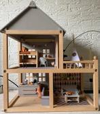 Poppenhuis met meubeltjes, Ophalen of Verzenden, Zo goed als nieuw, Poppenhuis