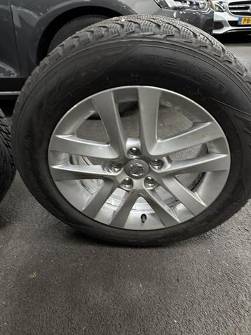 Volvo S60 Nokian Winter banden + velgen beschikbaar voor biedingen