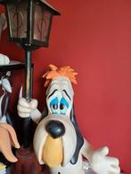 ! Warner Bros Droopy beeldje/standbeeld, Ophalen of Verzenden, Overige figuren, Zo goed als nieuw, Beeldje of Figuurtje