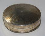 Antiek zilver rond doosje, 1857-1918, Antiek en Kunst, Verzenden, Zilver
