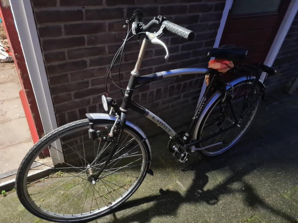 Herenfiets met slot en verlichting, Fietsen en Brommers, Overige merken, Gebruikt, Versnellingen, Ophalen of Verzenden
