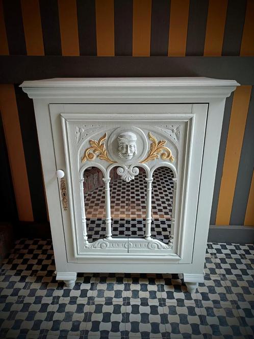 Brocante kastje, Huis en Inrichting, Kasten | Overige, Zo goed als nieuw, Ophalen