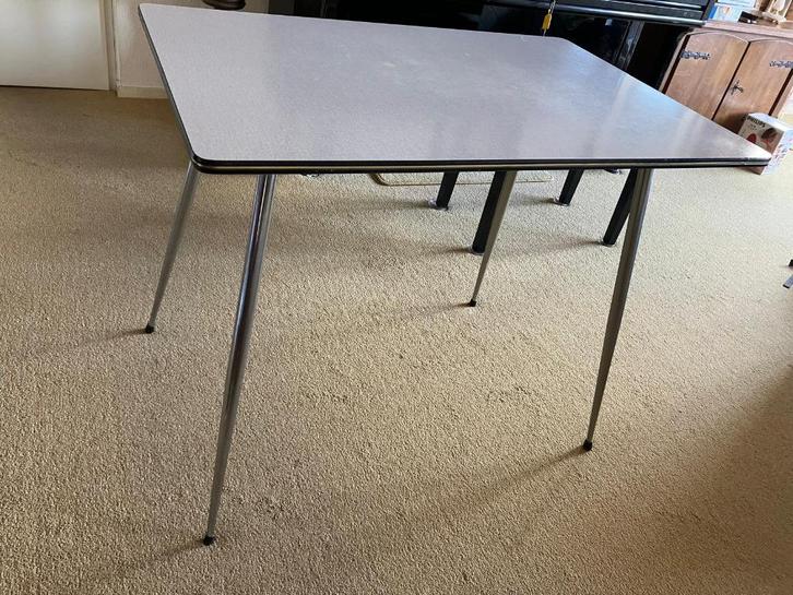 vintage formica tafel, Huis en Inrichting, Tafels | Eettafels, Gebruikt, 50 tot 100 cm, 50 tot 100 cm, Rechthoekig, Overige materialen
