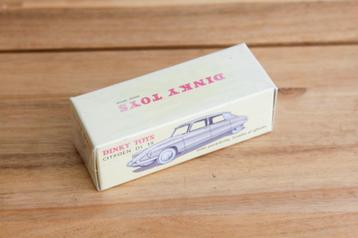 Dinky Toy Citroen DS 19 ongeopend beschikbaar voor biedingen
