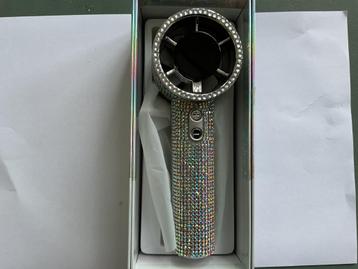 Fan beschikbaar voor biedingen