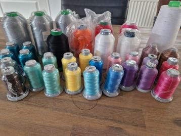 Nieuwe klossen garen voor borduurmachine beschikbaar voor biedingen