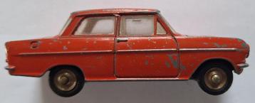 Dinky Toys Opel Kadett nr. 540 beschikbaar voor biedingen