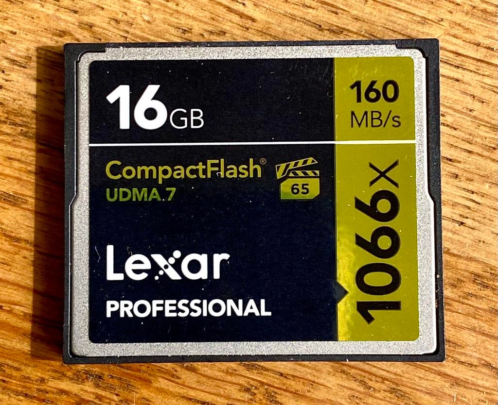 Lexar Compact Flash 16Gb, Ophalen of Verzenden, Zo goed als nieuw, Fotocamera
