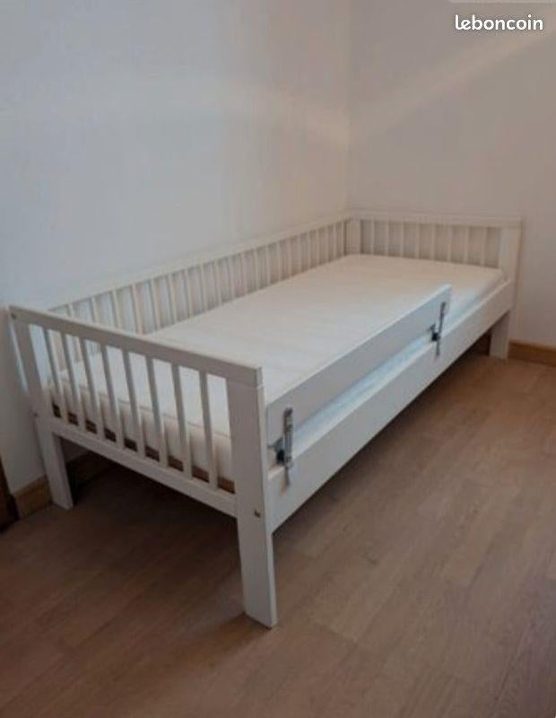 Ikea Gulliver Kinderbed 160x70 met matras en bedhekje, Kinderen en Baby's, Kinderkamer | Bedden, Gebruikt, 70 tot 85 cm, 160 tot 180 cm