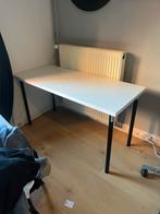 Bureau 140x60, Ophalen, Zo goed als nieuw