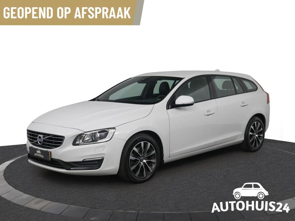 Volvo V60 2.0 T3 Polar+ Dynamic XENON|PDC|STOELVERW|LEDER|NL, Auto's, Volvo, Gebruikt, 4 cilinders, 1969 cc, Wit