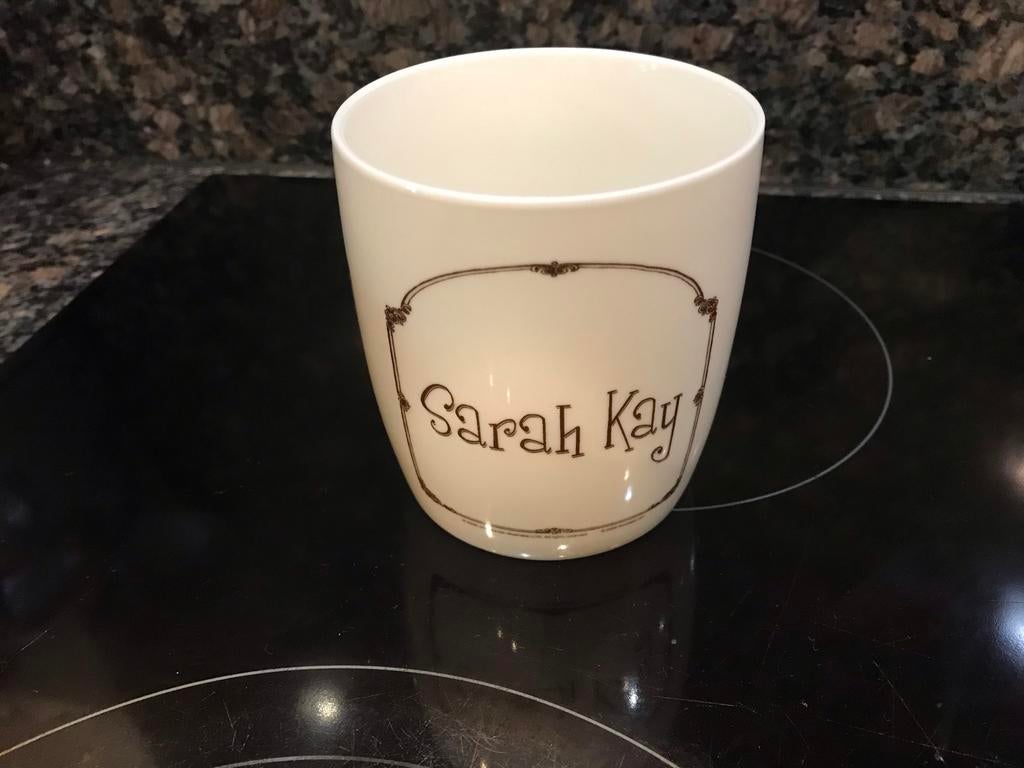 Sarah Kay mok - Vintage porseleinen beker, Nieuw, Ophalen of Verzenden, Overige stijlen, Kop(pen) en/of Schotel(s)