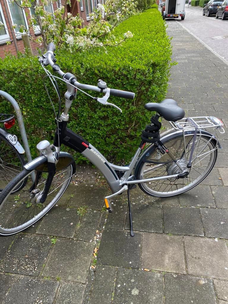 Elektrische dames fiets, Fietsen en Brommers, Ophalen, Zo goed als nieuw, Overige merken