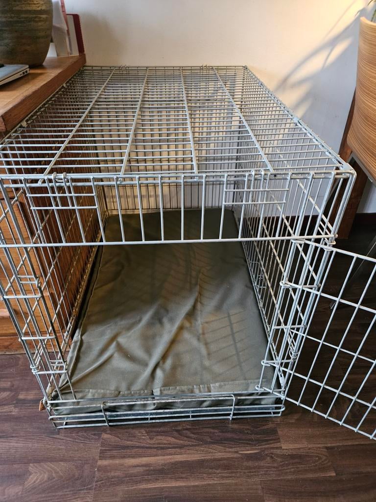 Grote honden bench, Ophalen, Zo goed als nieuw, 110 cm of meer, 100 cm of meer