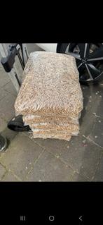 Houtpellets in zakken 15 kilo, Ophalen