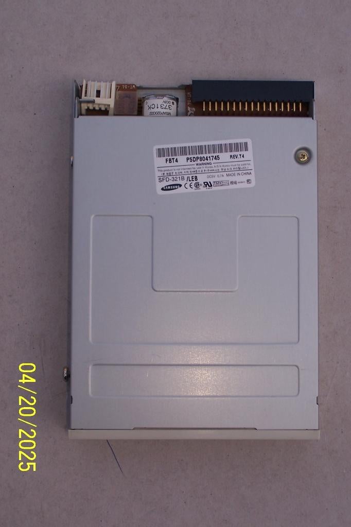 floppy drives, Ophalen of Verzenden