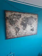 Metalen wereldkaart, Ophalen