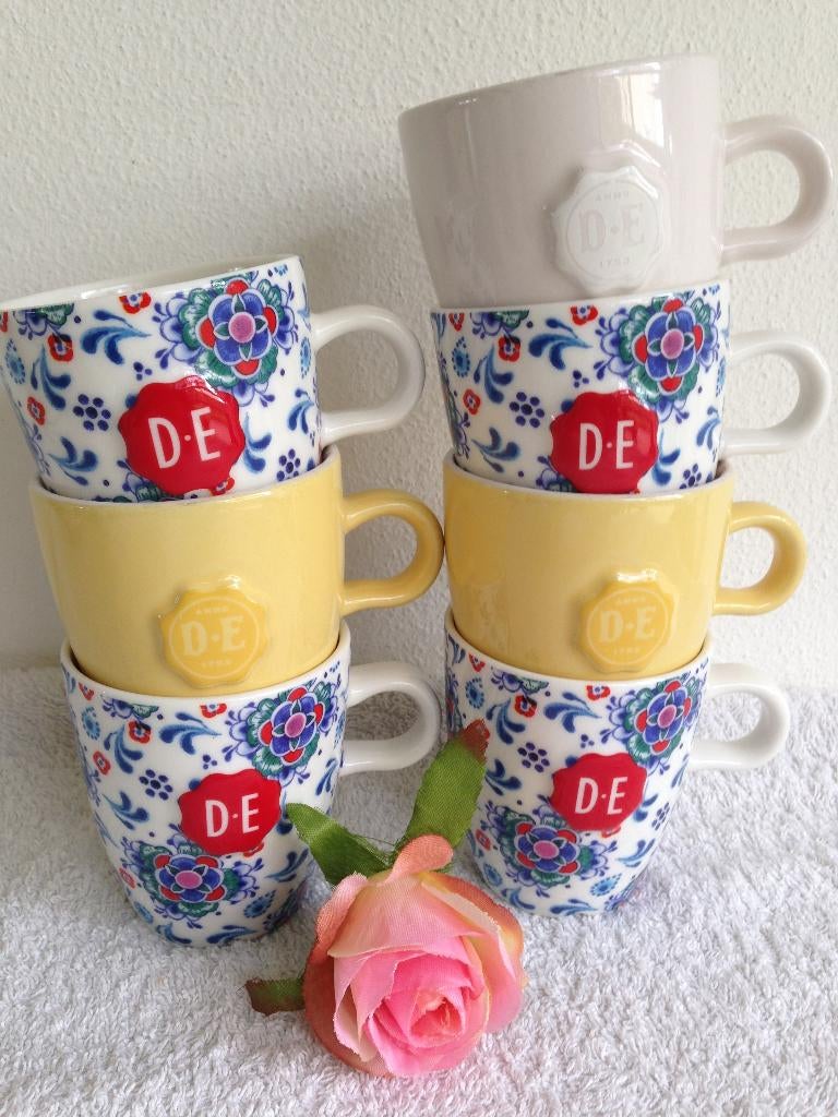 ☕7 D.E Douwe Egberts MOSA & RAJA SENSEO Koffie kopjes., Ophalen of Verzenden, Zo goed als nieuw, Overige stijlen, Kop(pen) en/of Schotel(s)