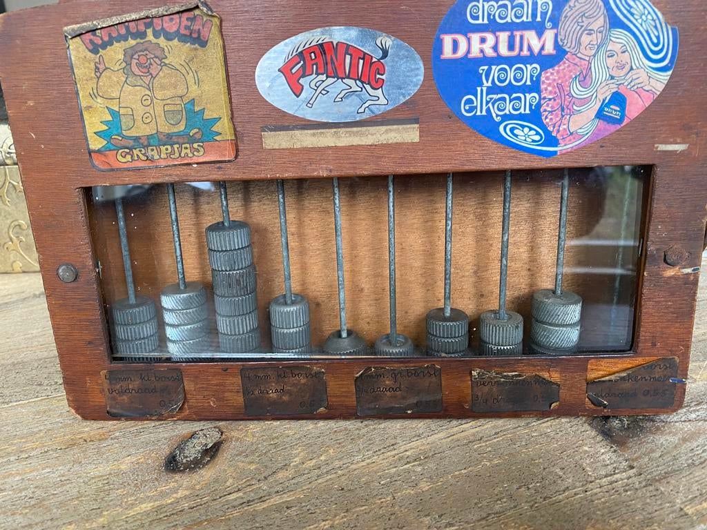 Antieke display dynamo wieltjes uit fietswinkel, Ophalen of Verzenden, Gebruikt