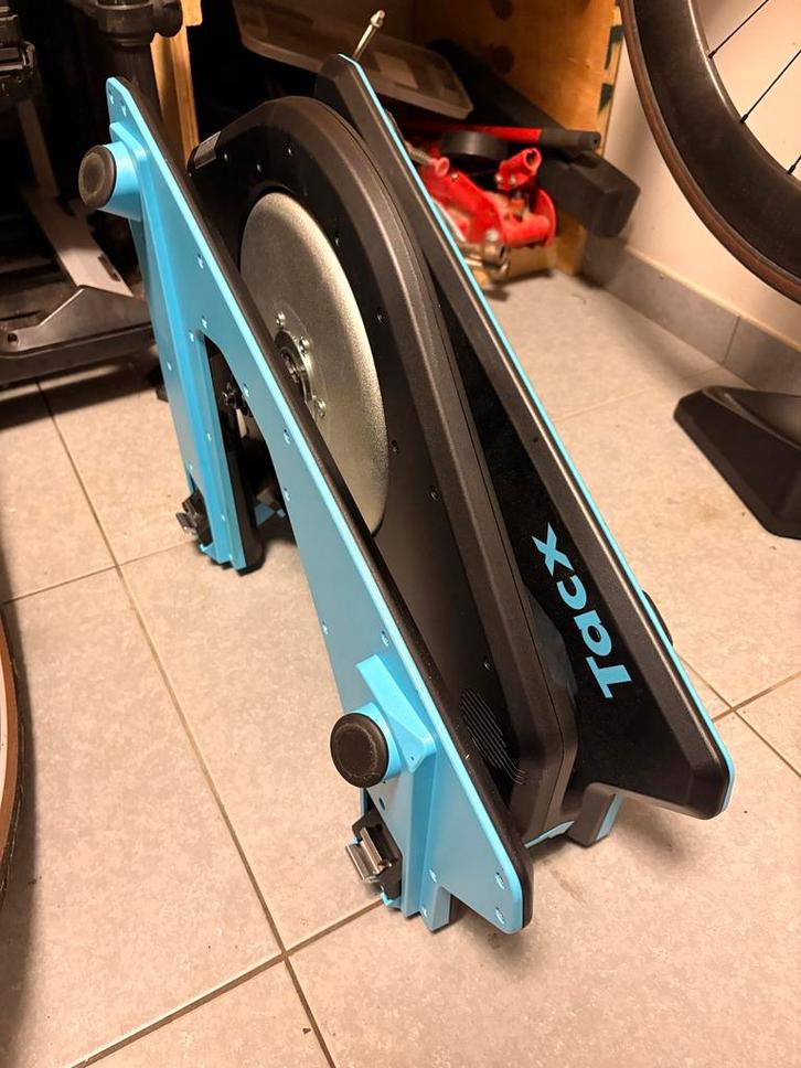 Tacx Neo 2T Smart Indoor Trainer - Zo goed als nieuw, Sport en Fitness, Wielrennen, Zo goed als nieuw, Overige typen, Ophalen of Verzenden