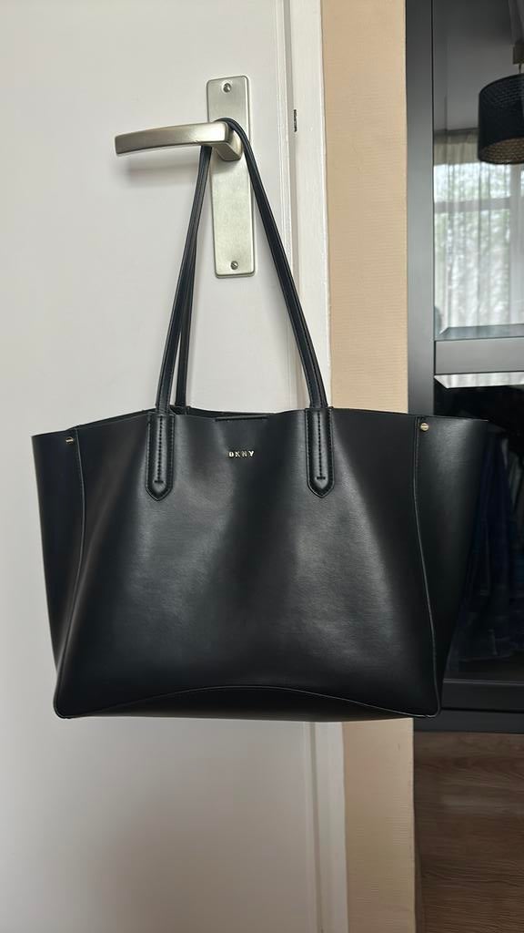 DKNY zwarte shopper, Ophalen of Verzenden, Zo goed als nieuw, Zwart, Shopper