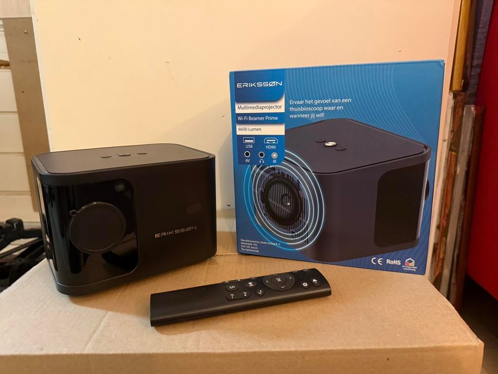 ERIKSSØN WIFI BEAMER, Audio, Tv en Foto, Beamers, ERIKSSØN, LED, Ophalen of Verzenden, Zo goed als nieuw