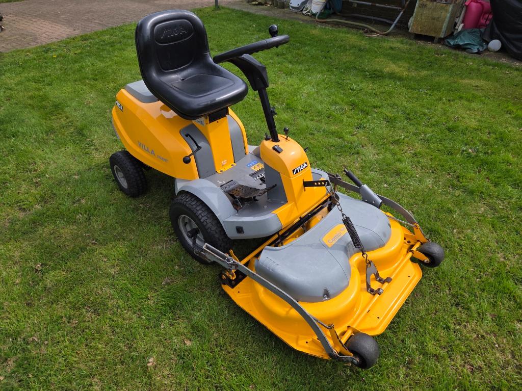 stiga villa silent 95 combi zitmaaier, Tuin en Terras, Zitmaaiers, Gebruikt, 90 tot 120 cm, Elektrische starter, Mulchfunctie