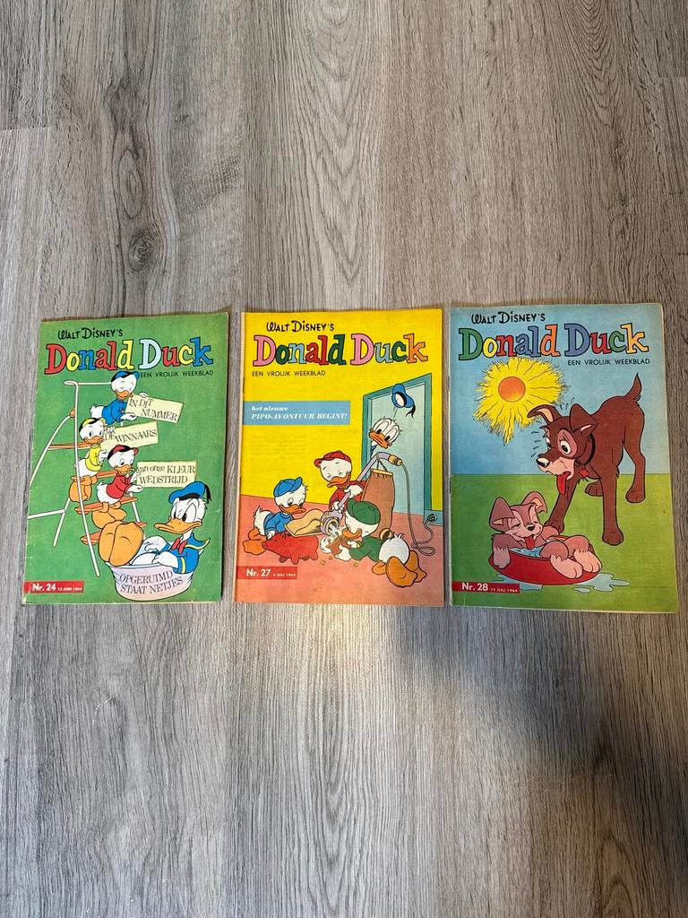 Donald Duck weekbladen nr. 24, 27 en 28 uit 1964, Boeken, Meerdere stripboeken, Ophalen of Verzenden, Gelezen