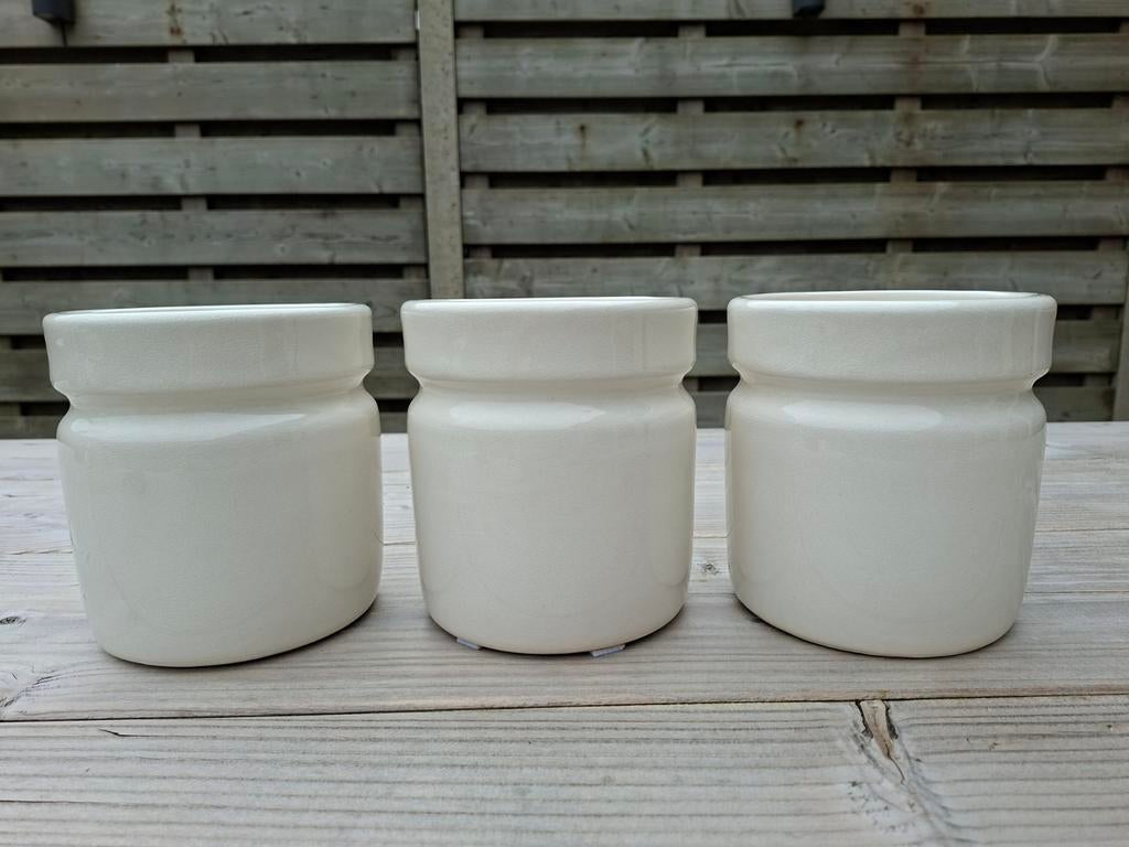 3 creme-witte bloempotten voor binnen, Tuin en Terras, Bloempotten, Ophalen, Rond, Binnen, Aardewerk