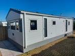 Chalet Moby De Luxe met een afmeting van 9 x 3.70 meter.