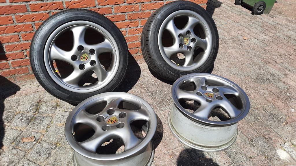 4 Porsche 17 inch velgen 5x130., Ophalen, 17 inch, Zomerbanden, Velg(en)
