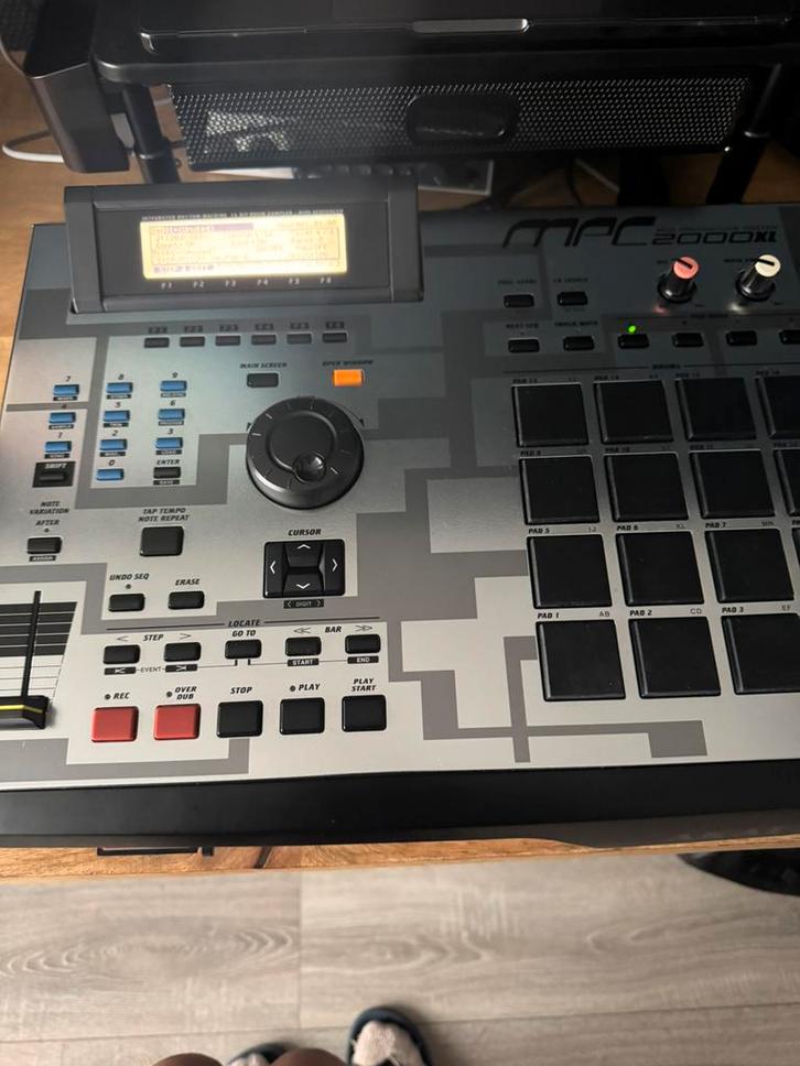 Akai Mpc 2000 XL SE3, Muziek en Instrumenten, Samplers, Zo goed als nieuw, Ophalen of Verzenden